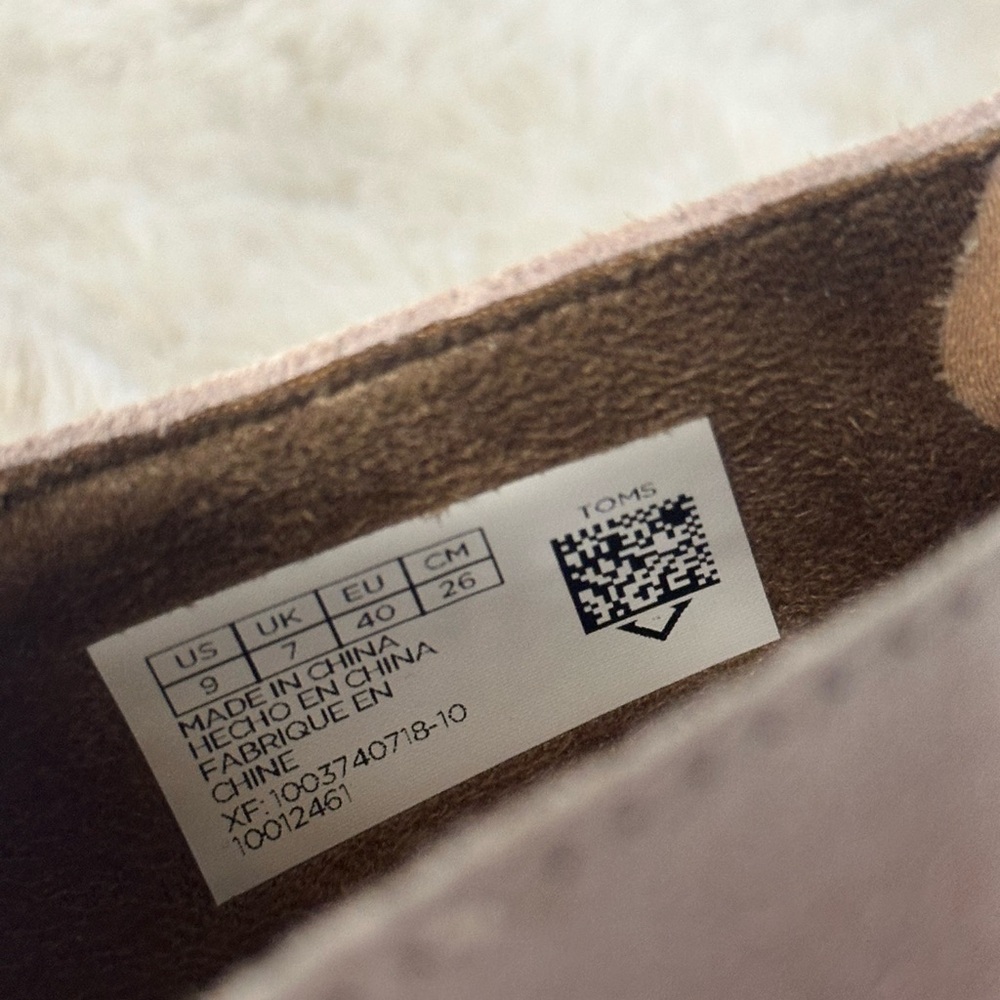 TOMS Suede Slip-On Loafers Taupe Beige Block Heel Comfort Shoes Size 9 - Picture 8 of 9